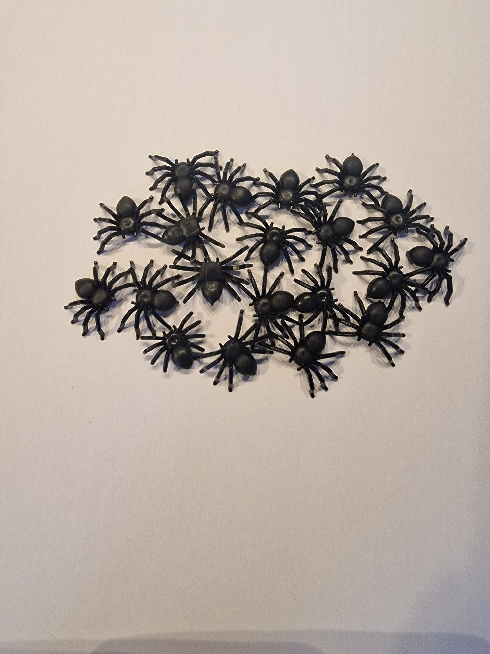 20Pc Halloween Spiders - NB Store