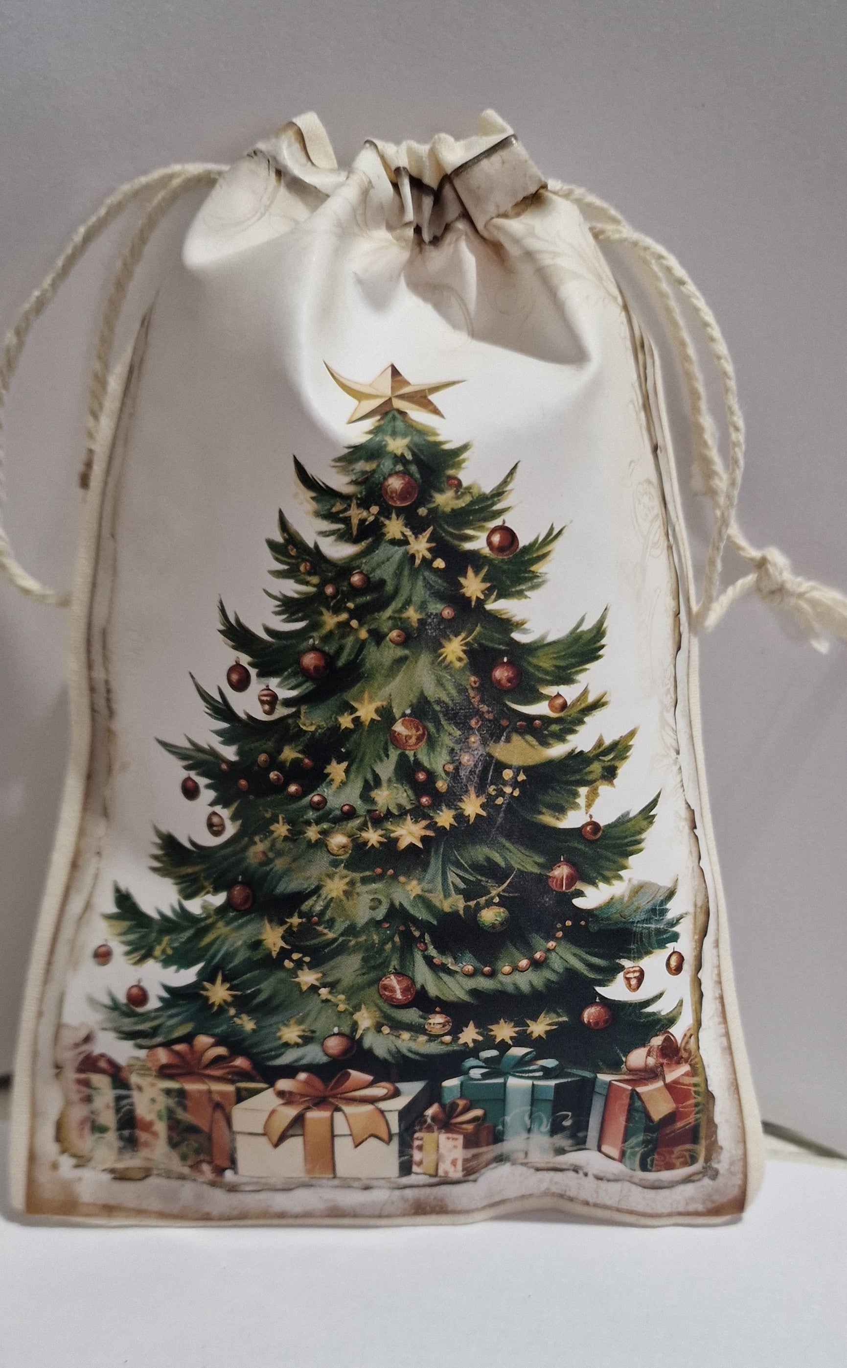 1 Christmas Drawstring Gift Bag,10*15cm