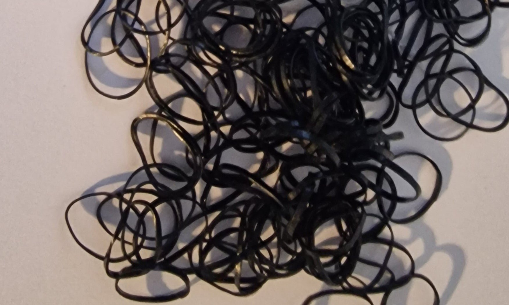 1000 - Pack Disposable Hair Ties with Storage Bag Black - NB Store